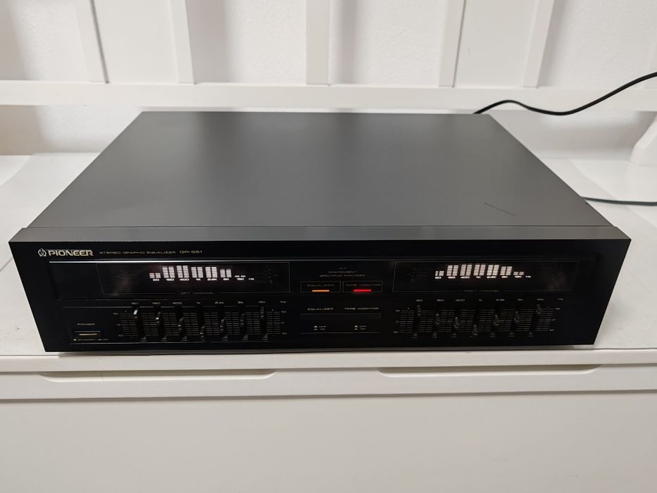 EQ, egalizator Pioneer GR 551, Germania
