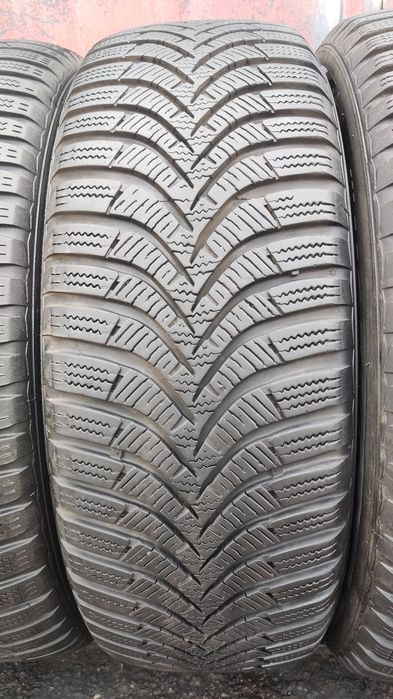 2бр. зимни гуми 195/65/15 Hankook
I*Cept  RS2
doot19
6.5мм
Добро състо