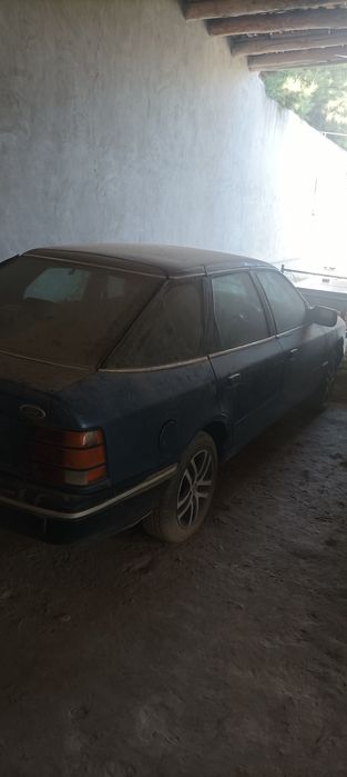 Срочно продается форд Скорпио