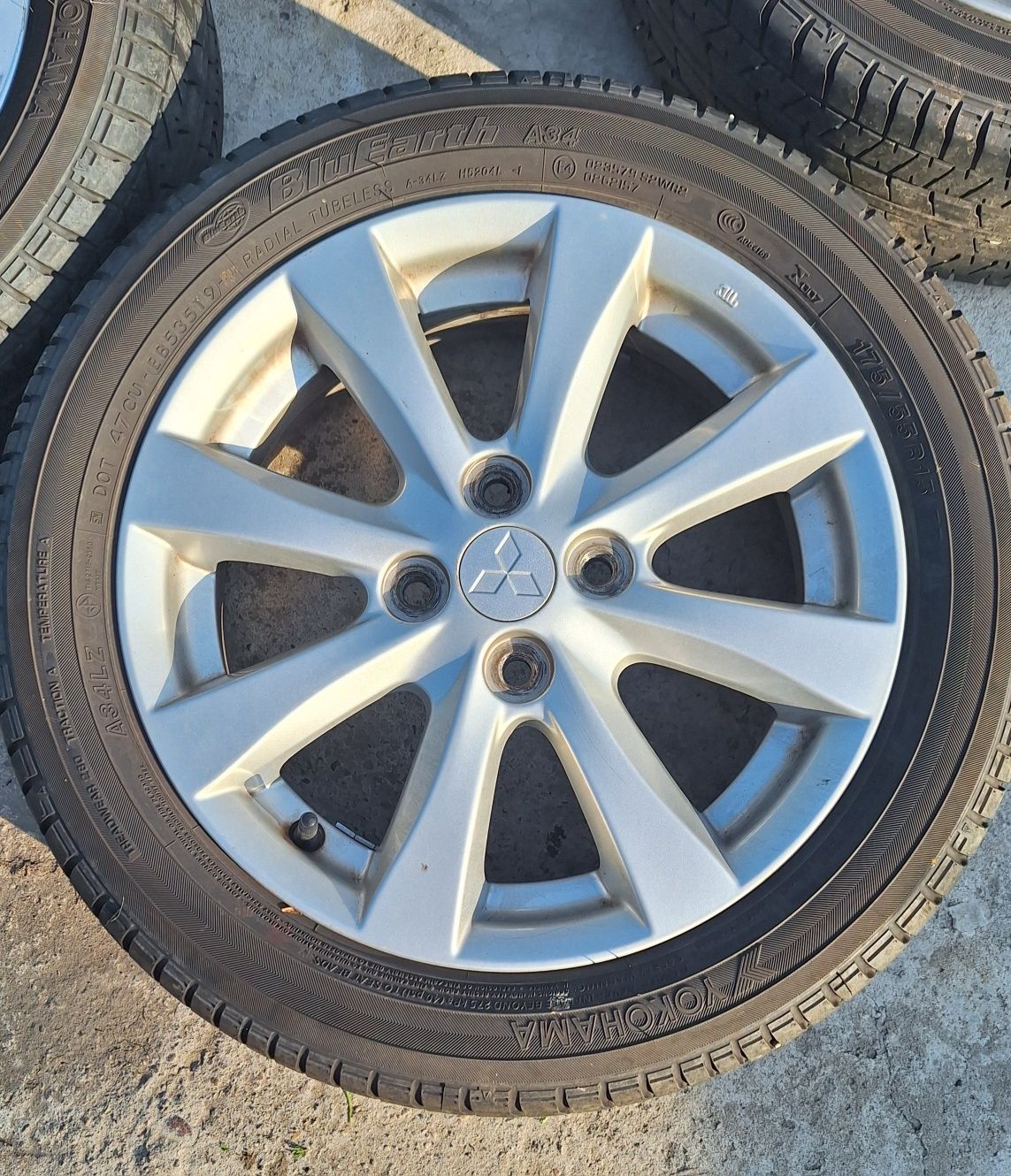 Лети джанти Vw,Seat,Mercedes,Mitsubishi