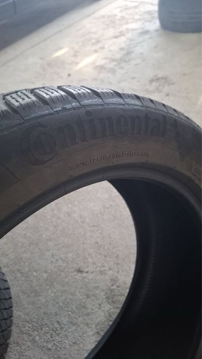 ЗИМНИ Гуми Спорт Пакет 315/40R21 и 275/45R21 CONTINENTAL