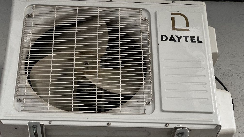 ! Срочная продажа ! Кондиционер Daytel