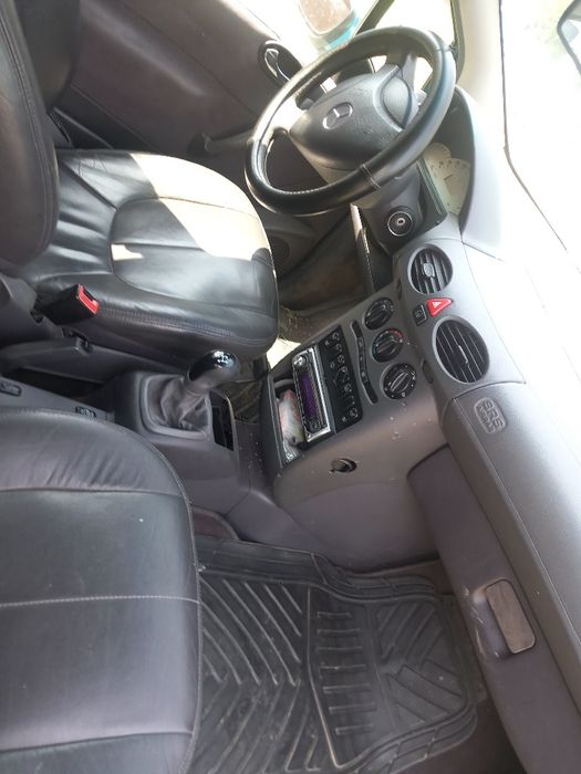 Masina  mercedes a 160