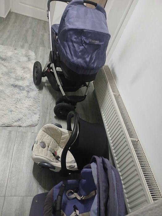 Cărucior bebe maxi cosi 3 în 1