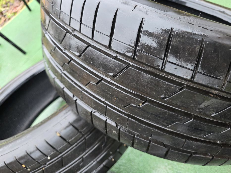 Set Anvelope Vara Hankook Ventus s1 Evo3 225/55/R19