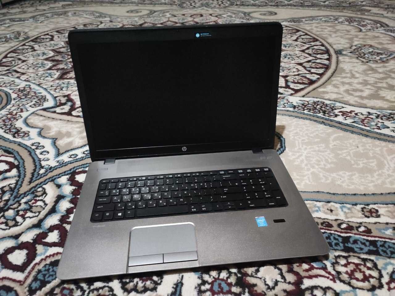 Noutbuk Hp Intel, core i7, 8gb Ram Idealniy holatda