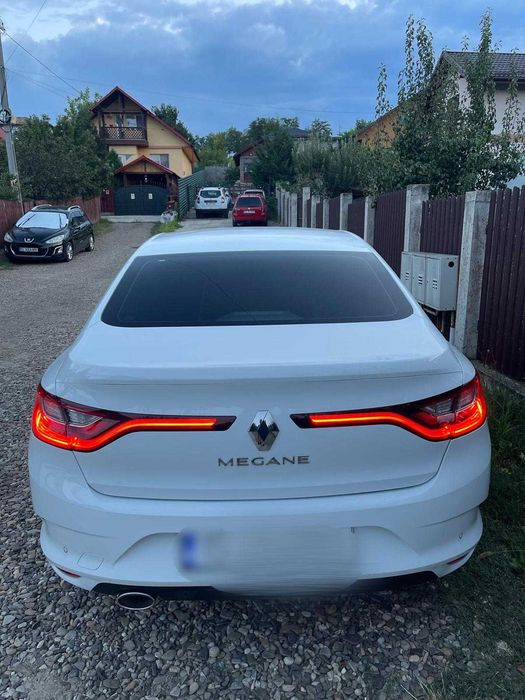Renault megane 4 1.3 benzina 140 cai