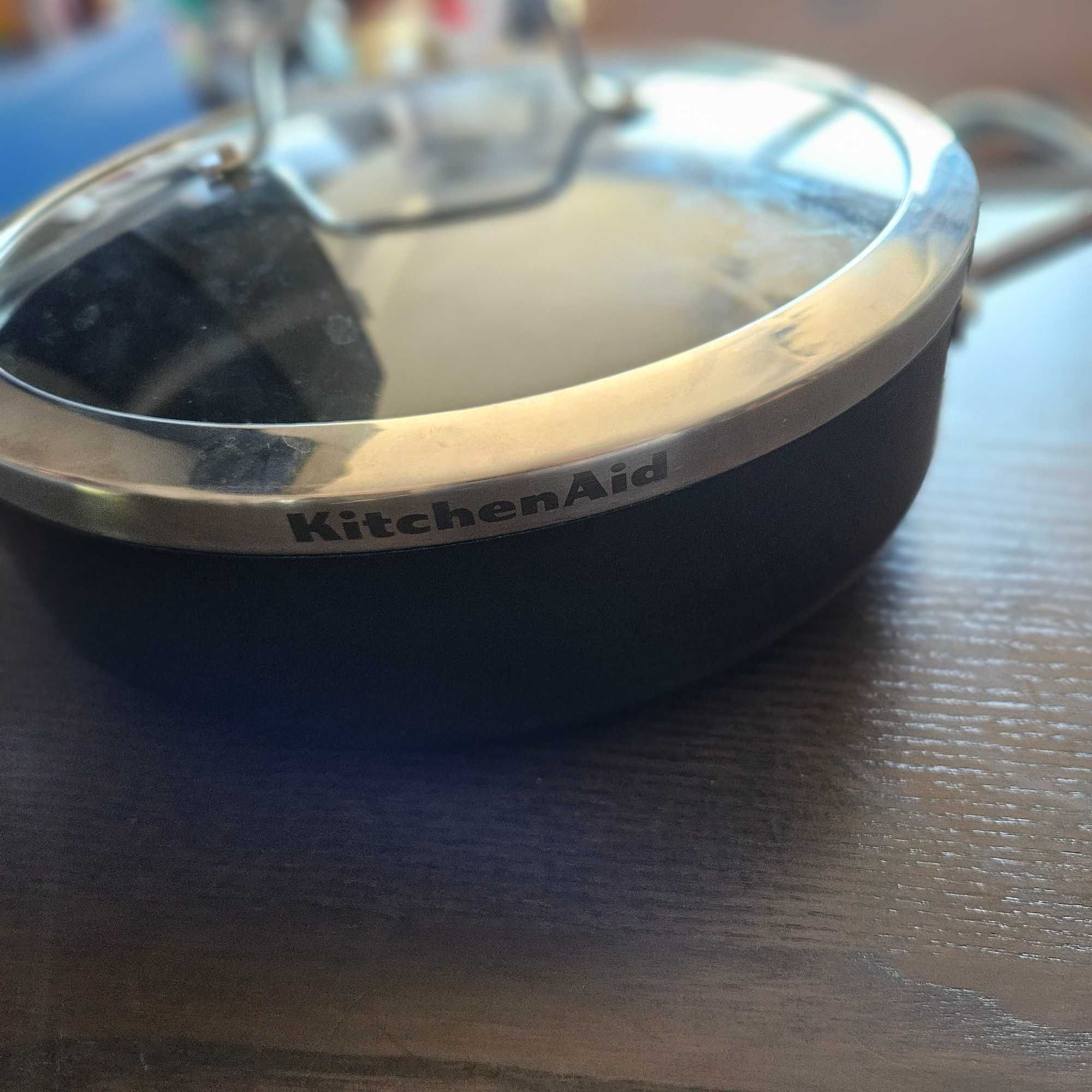 Тенджера със стъклен капак KitchenAid