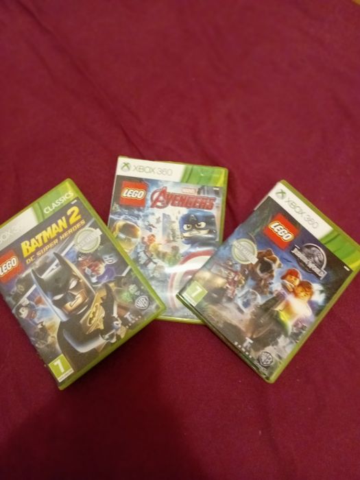 Vând jocuri Xbox360 Lego