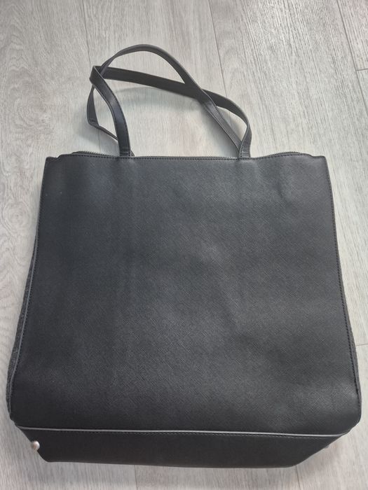 Geanta neagra Benetton
