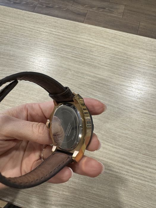 Ceas Guess, curea piele!!!