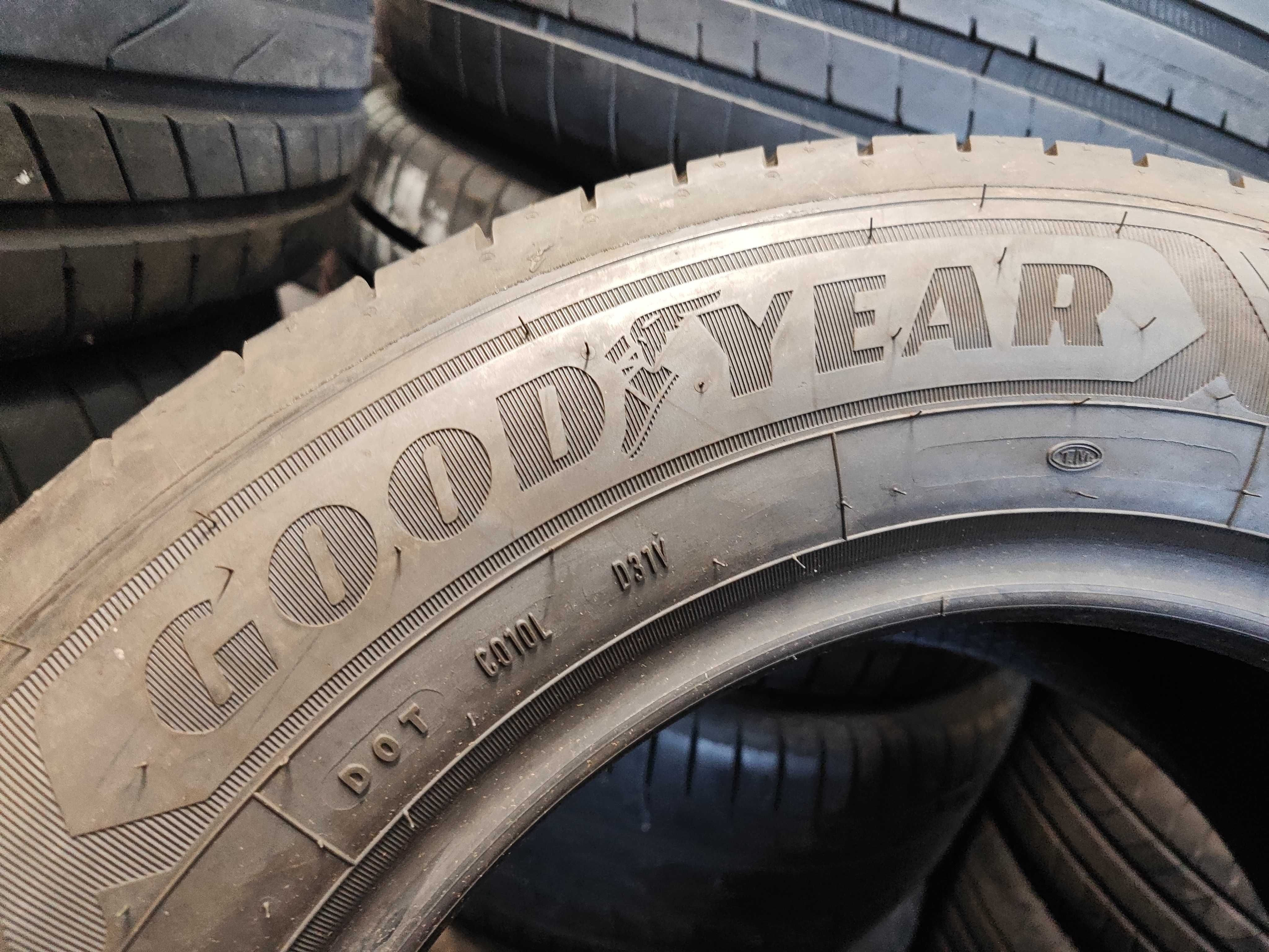 2бр. летни гуми 215/65/16C Goodyear