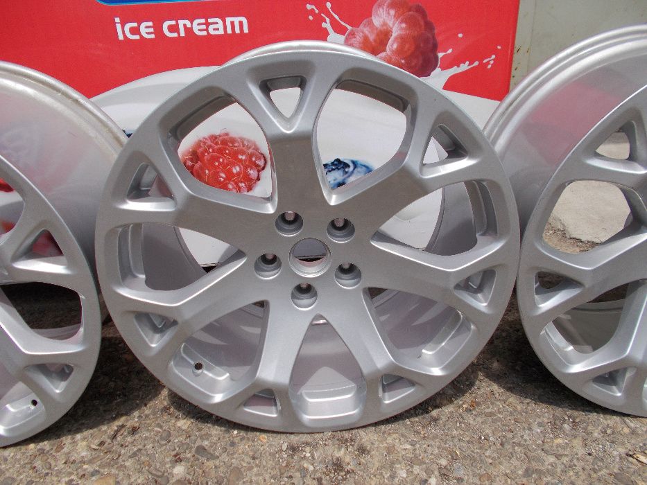 jante noi pe 19 originale Maserati granturismo 10.5Jx19H2 ET 37,5