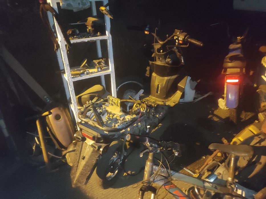 Продам скутер м8 150куб