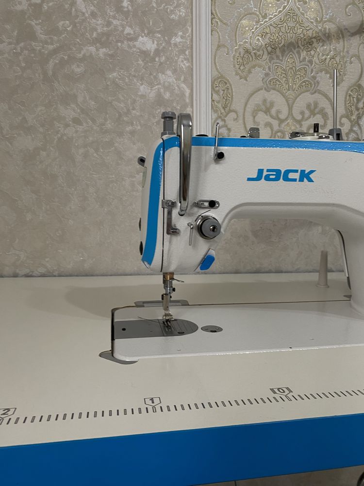 швейная машина Jack F4 (есть рассрочка)