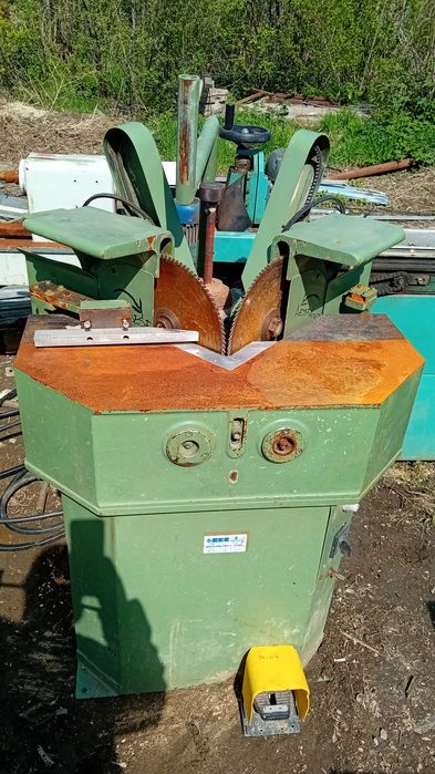 Circular debitat la unghi