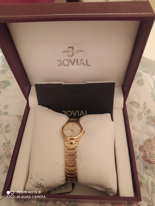 Часы женские наручные Швейцарские Jovial инкрустированные