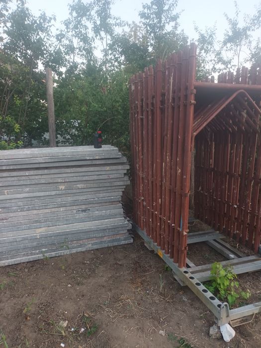 Vand schela metalica