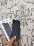 Samsung A73 telefon