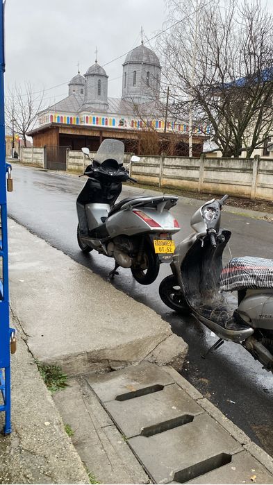 Scuter honda pantheon
