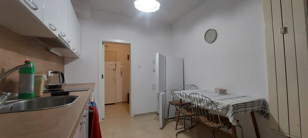 Дава се под наем Тристаен апартамент в Бургас, Лазур - 60 кв.м за 351.9 € - Снимка #1