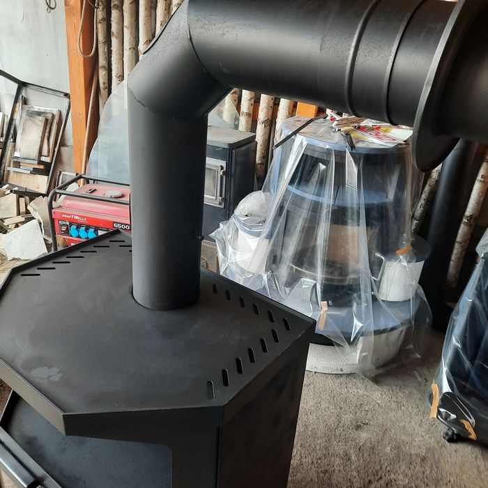 Soba tip șemineu de 8 kw ,focar șamotat