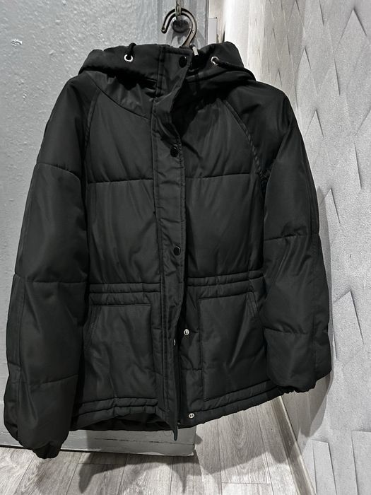 Продам демисезонную куртку