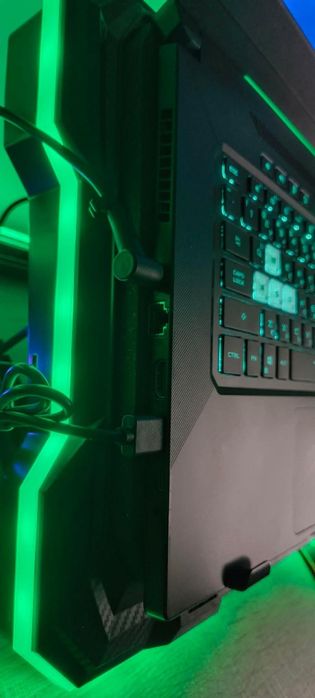 Asus tuf Като нов