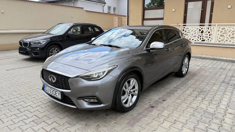 Infiniti Q30 Inifiniti Q30 1.5d 109CP, cutie automata 7DCT