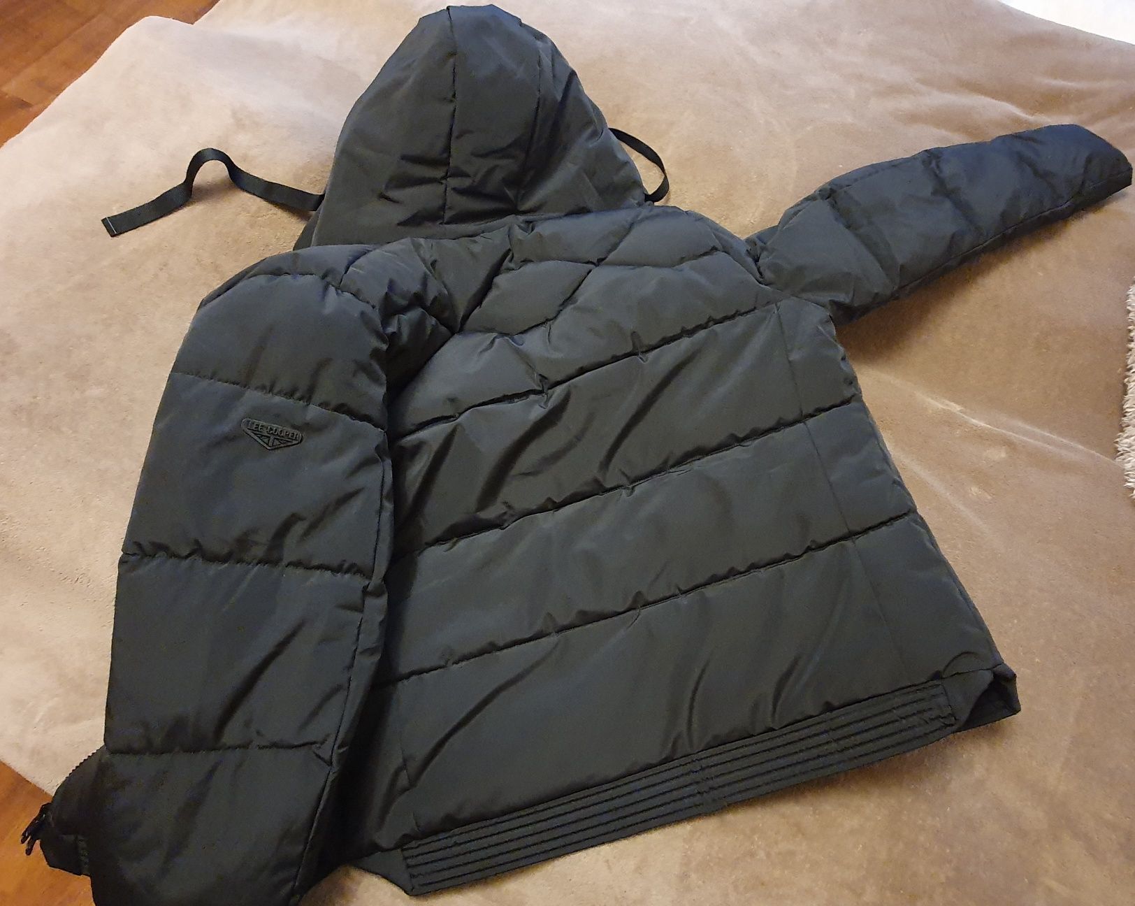 Зимно яке с качулка Lee Cooper