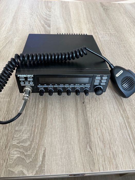 Vând stație radio cb president George 35w reglabil