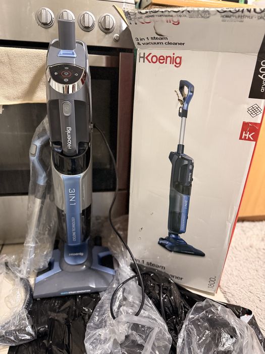 Mop cu aburi cu functie de aspirare si aparat de curatat cu aburi