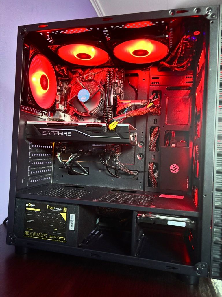 PC Gaming  cu procesor Intel® Core™ i5-9400F si placa video rx 580 4gb