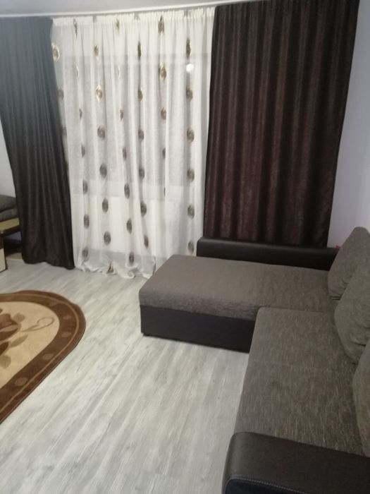 Vând Apartament cu 3 camere