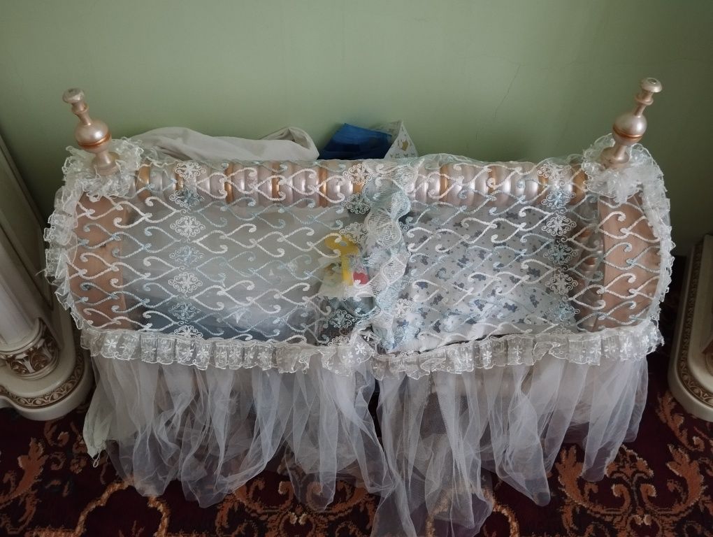 Бешик сотаман ранги молочный