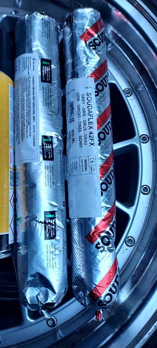 De vânzare silicon și spuma