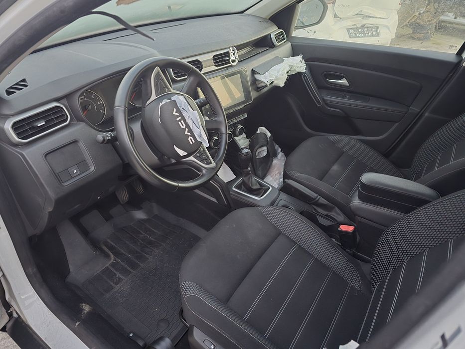 Dacia Duster 11/2023 Blue 1.5 DCI 6 trepte Navi clima Scaune incalzite