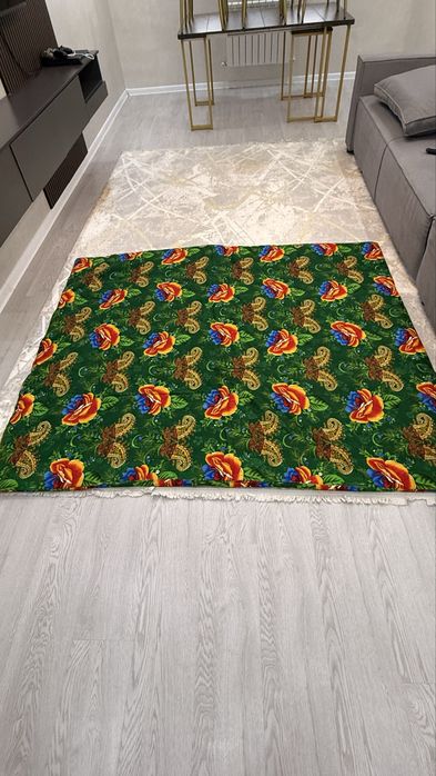 Продаются корпешки, разные одеяла.