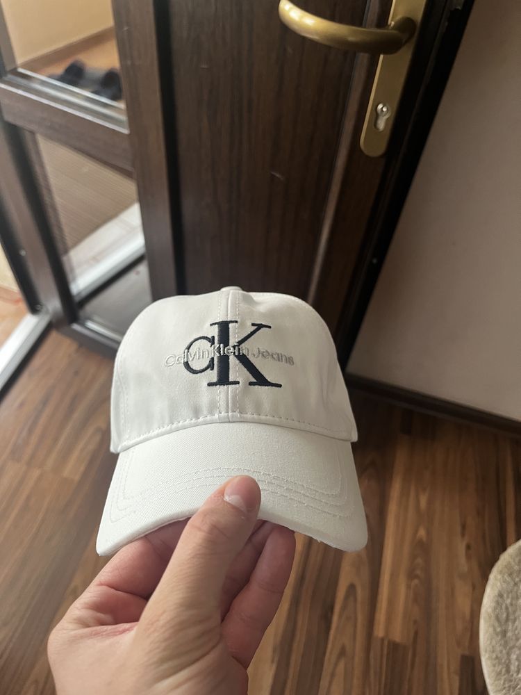 Sapca Calvin Klein marime universala