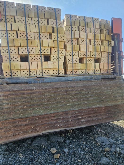 Жженый кирпич полторашка с доставкой от 100 штук до 100 тысяч