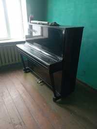 Пианино продаётся 250$