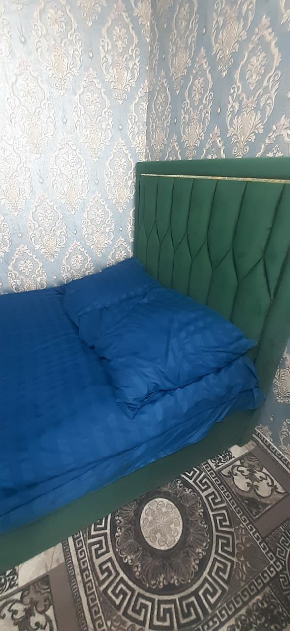 Срочно продаётся кровать б/у в отличном состоянии