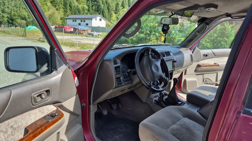 Nissan Patrol Y61
