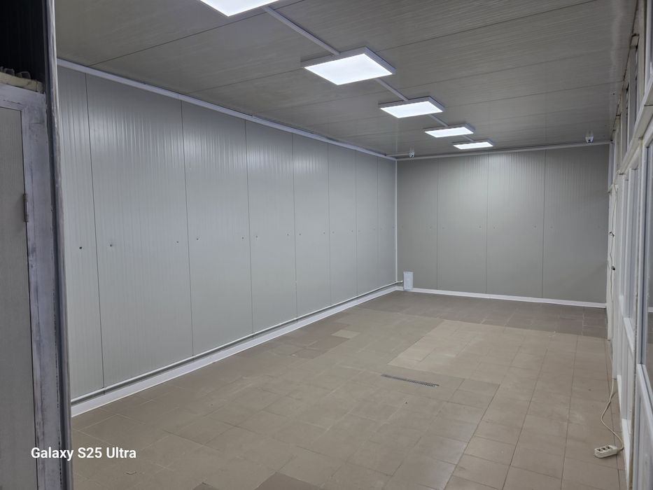 Inchiriez sau vand spatiu zona Piata 1 Mai