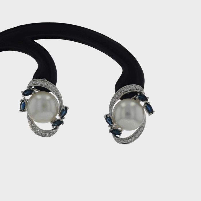 Cercei din aur alb 18k, 8,16 grame cod 8474