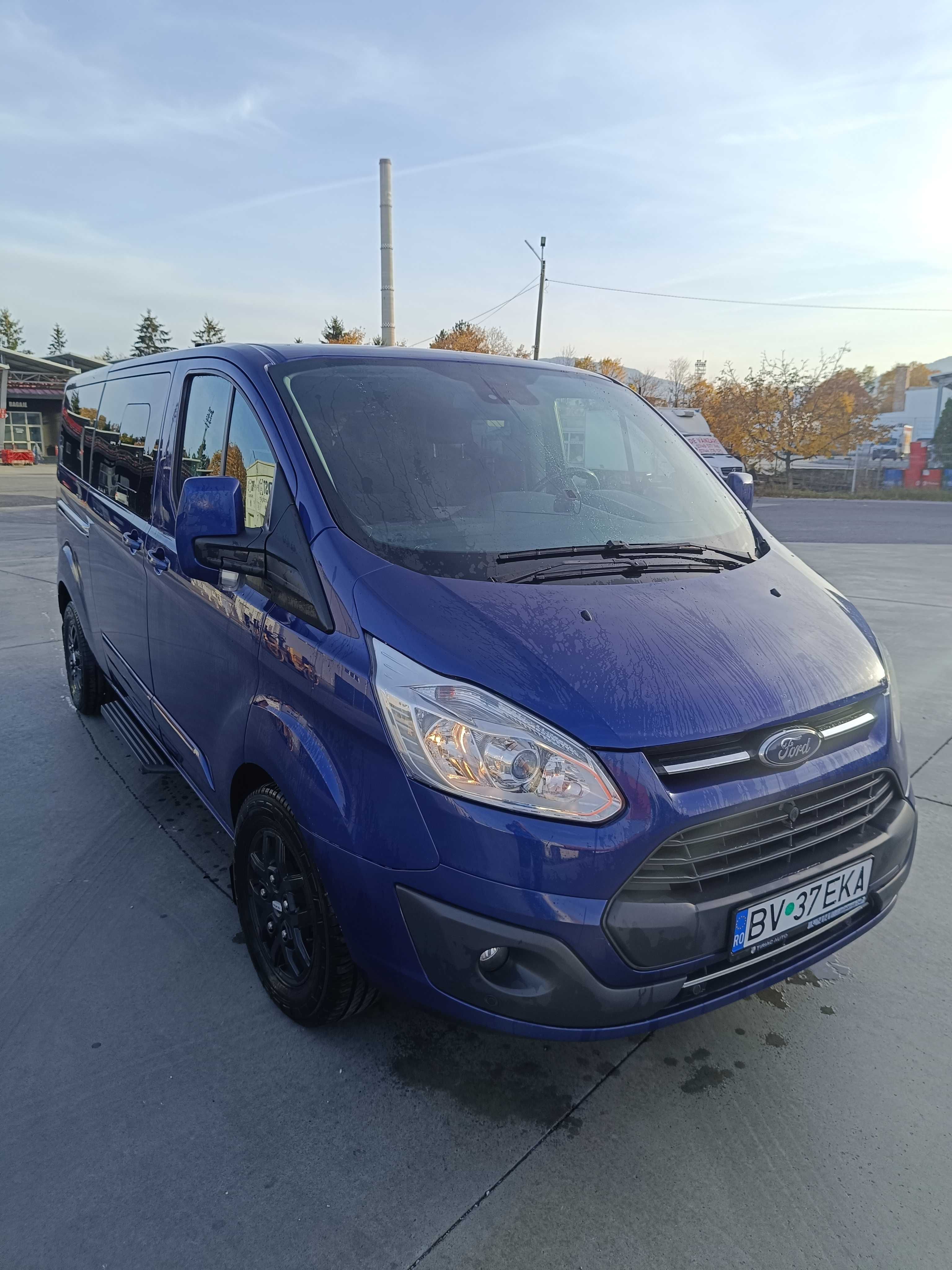 Vand FORD TOURNEO CUSTOM, an 2017, 2.0 Diesel, 170Cp, cutie automata