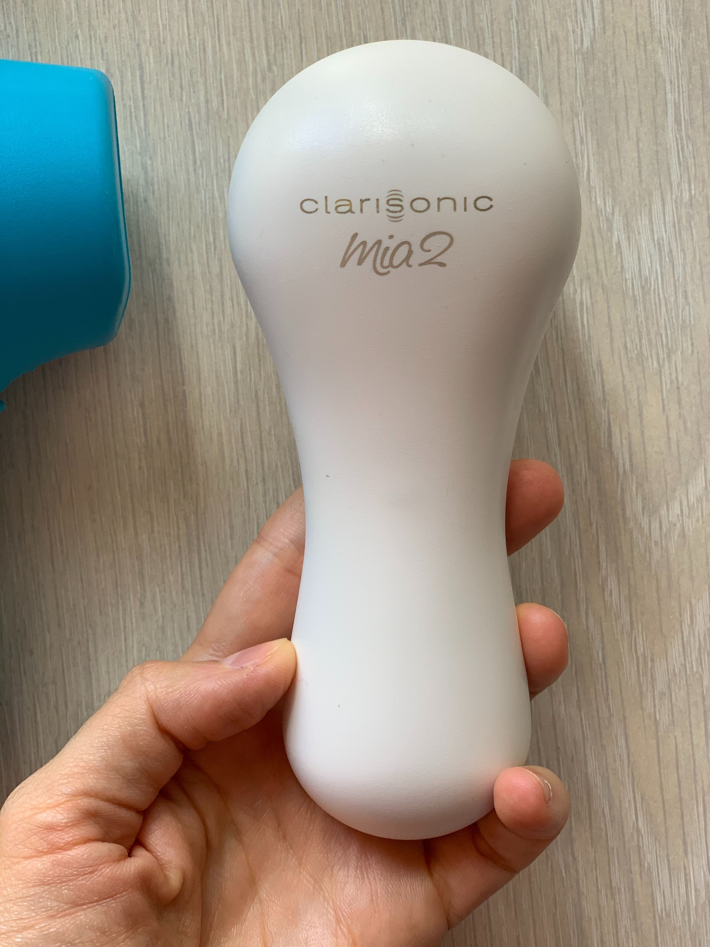 Почистваща електрическа четка за лице Clarisonic Mia 2