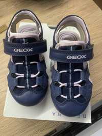 Нови сандали за момиче Geox 25 номер