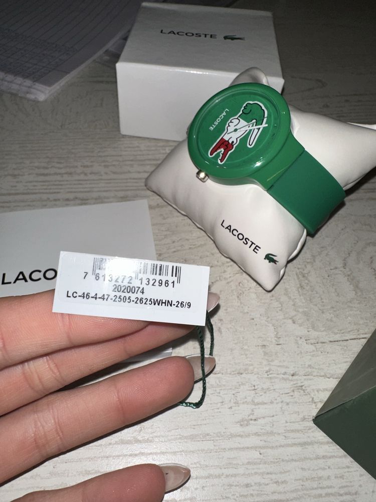 Часовник Lacoste