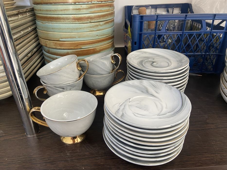 Чашечка с блюдцем